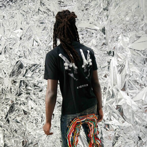 AKINGS Peace T-shirt - Picture 4 of 8